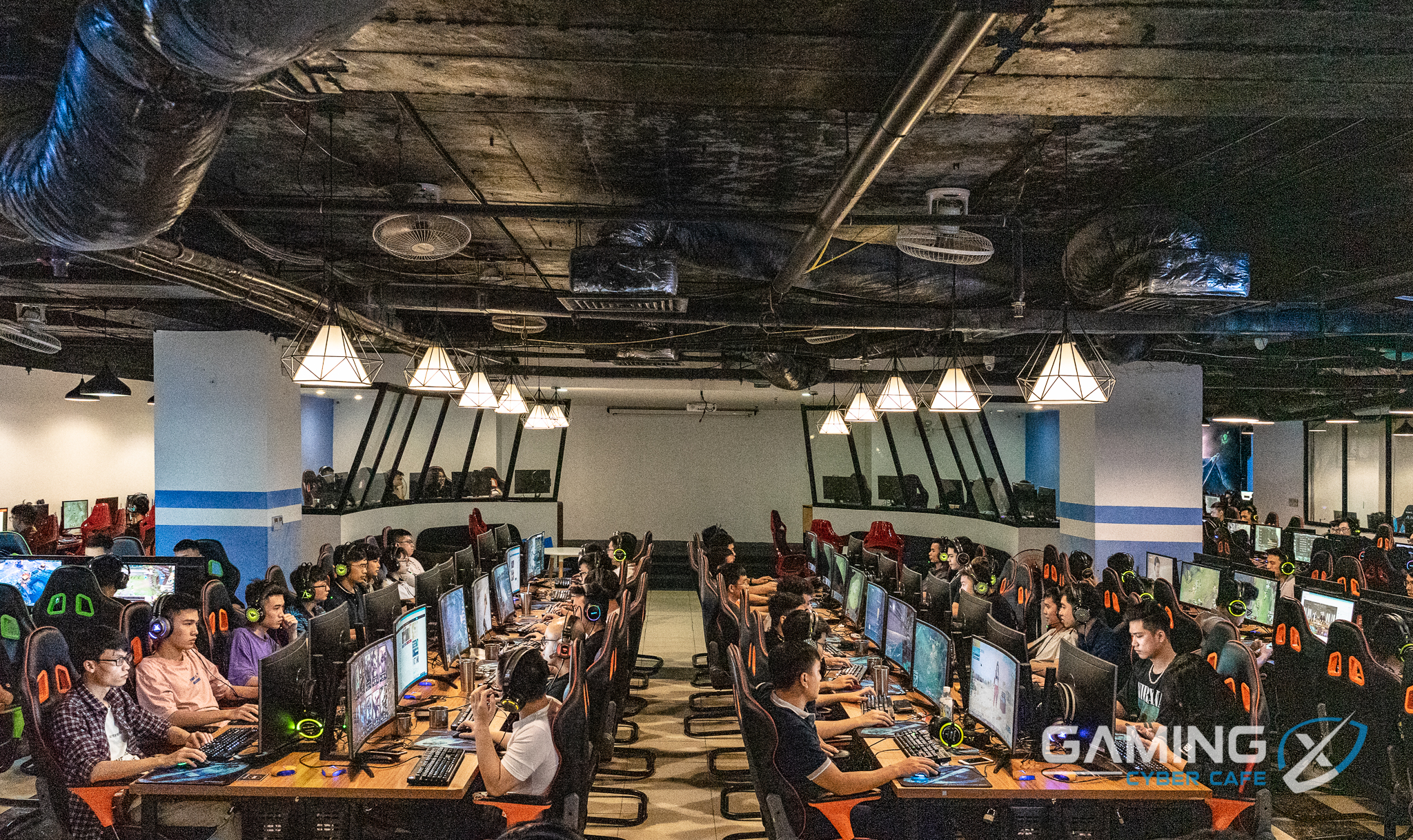Gaming X 139 Cầu Giấy - Siêu cyber khai sinh và định hình thương hiệu Gaming X cybercafe Gaming X
